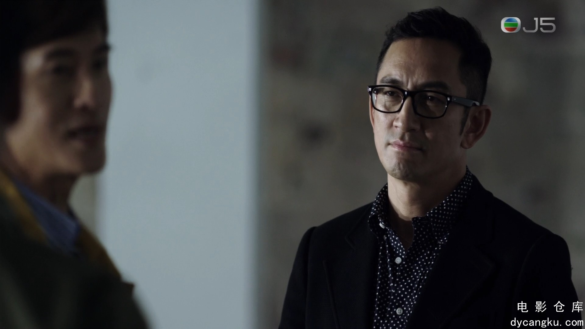 [电影仓库dycangku.com]隐世者们The.Hiddens.Ep02.HDTV.1080i.H264.ts_snapshot_21.28.300.jpg