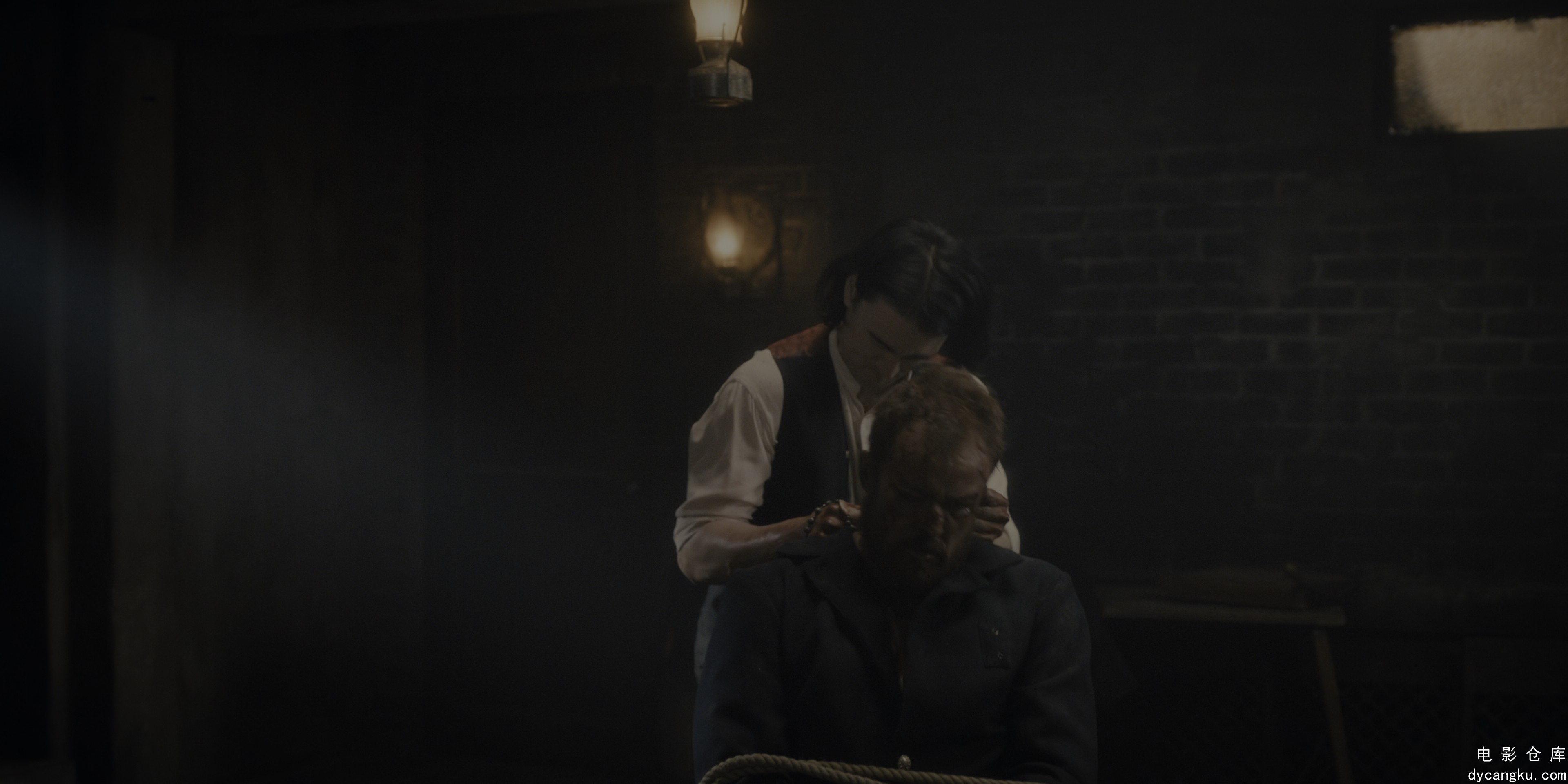 [电影仓库dycangku.com]战士 第三季Warrior.2019.S03E05.Whiskey.and.Sticky.and.All..jpg