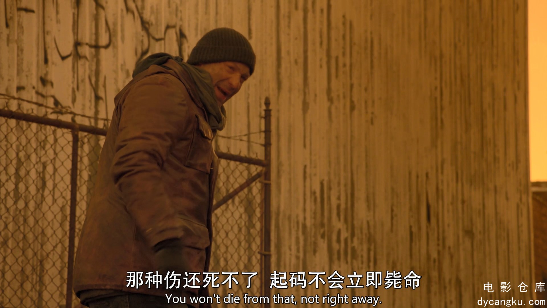 [电影仓库dycangku.com]血族.2017.WEB.1080P.S4.01.mp4_snapshot_27.28.138.jpg