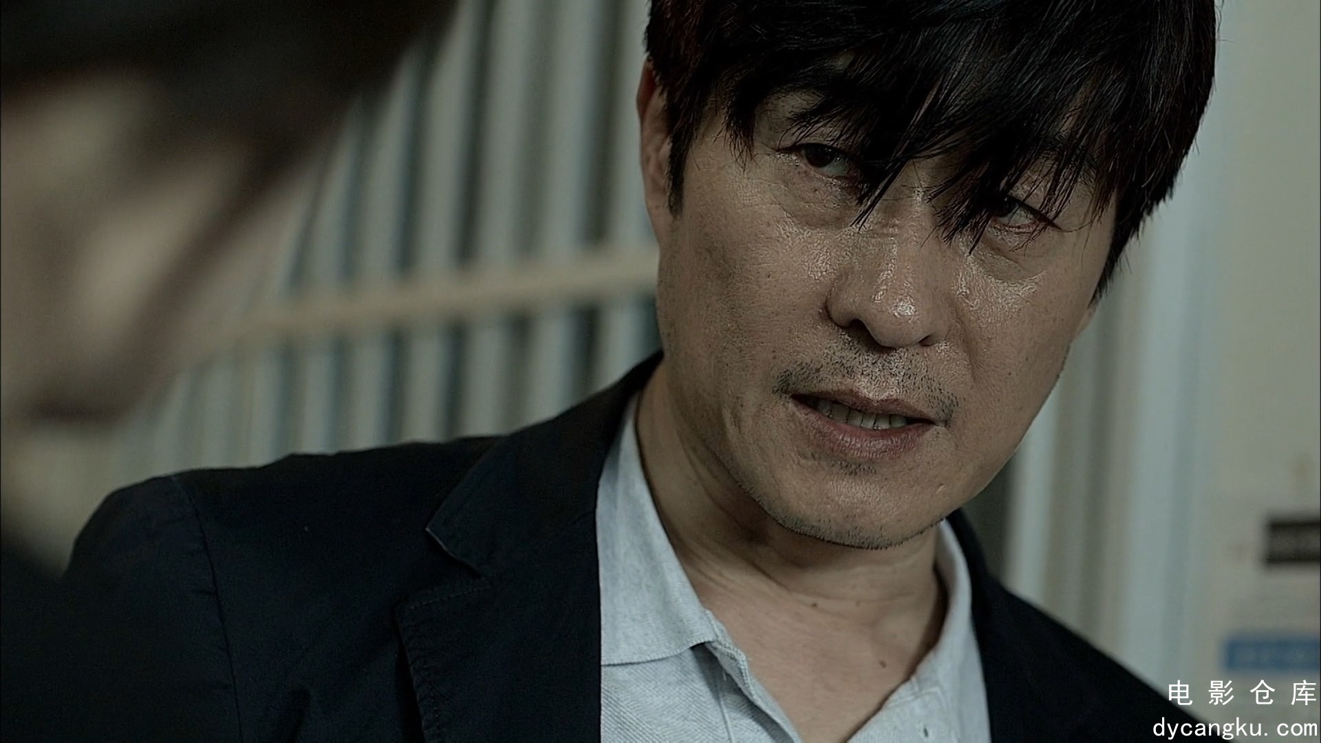 [电影仓库dycangku.com]坏家伙们.2014.Bad.Guys.S01E01.Episode.1.1080p.DSNP.WEB-DL..jpg