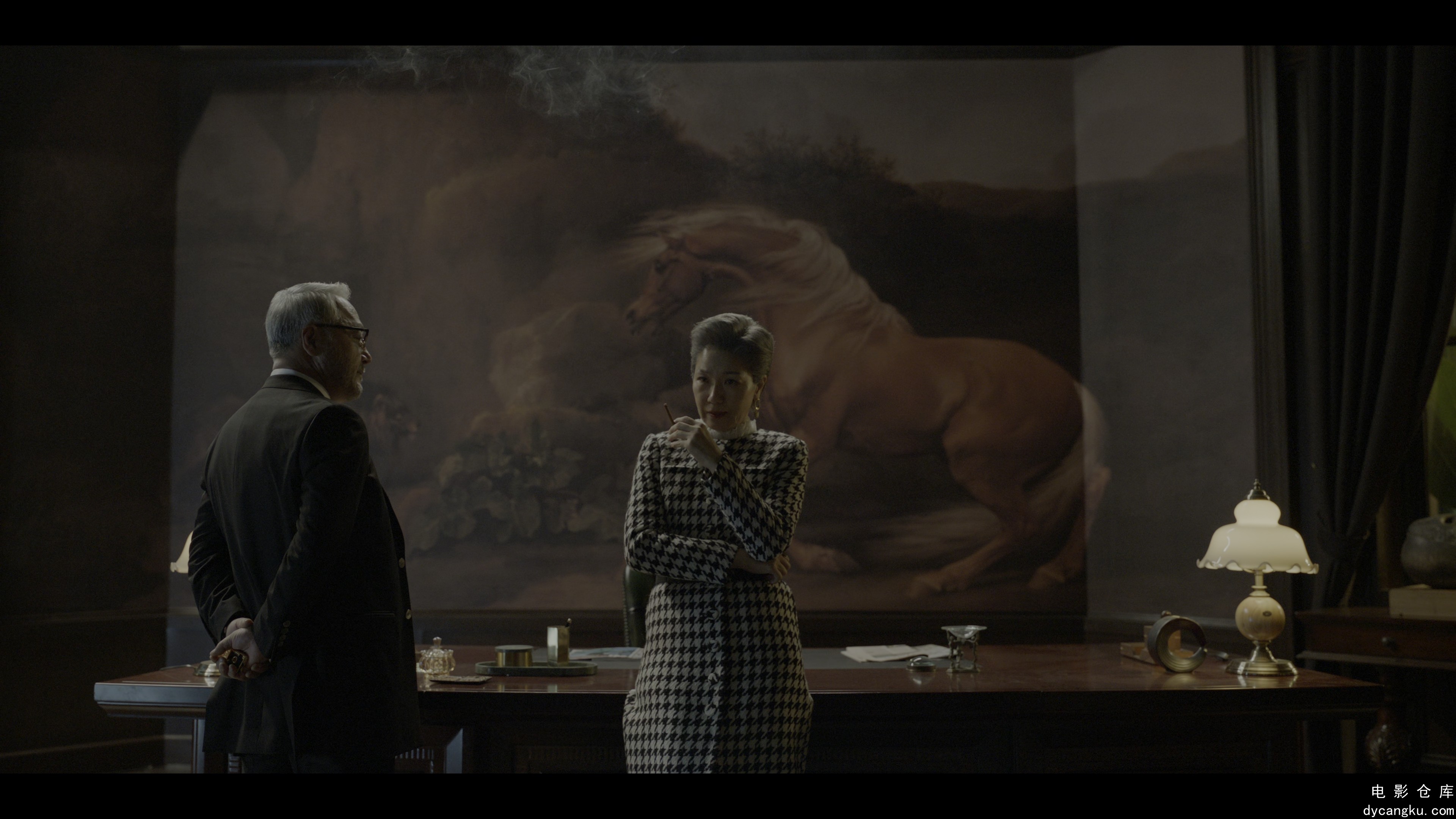 [电影仓库dycangku.com]Queenmaker.S01E06.Episode.6.2160p.NF.WEB-DL.DDP.5.1.HDR10..jpg