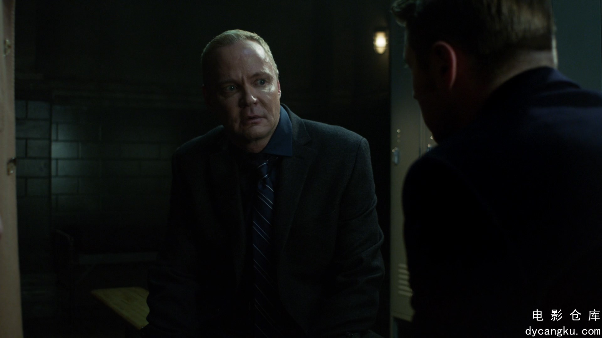[电影仓库dycangku.com]gotham.s01e18.1080p.bluray.x264-rovers.mkv_snapshot_13.01.273.jpg