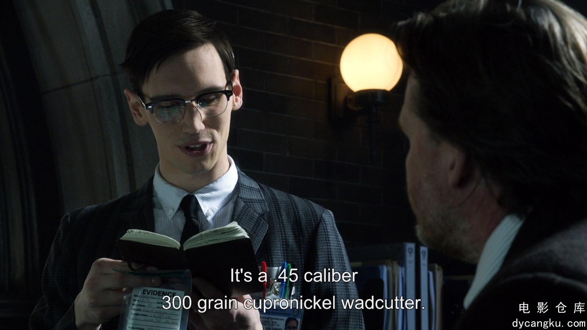 [电影仓库dycangku.com]gotham.s01e01.1080p.bluray.x264-rovers.mkv_snapshot_13.52.675.jpg