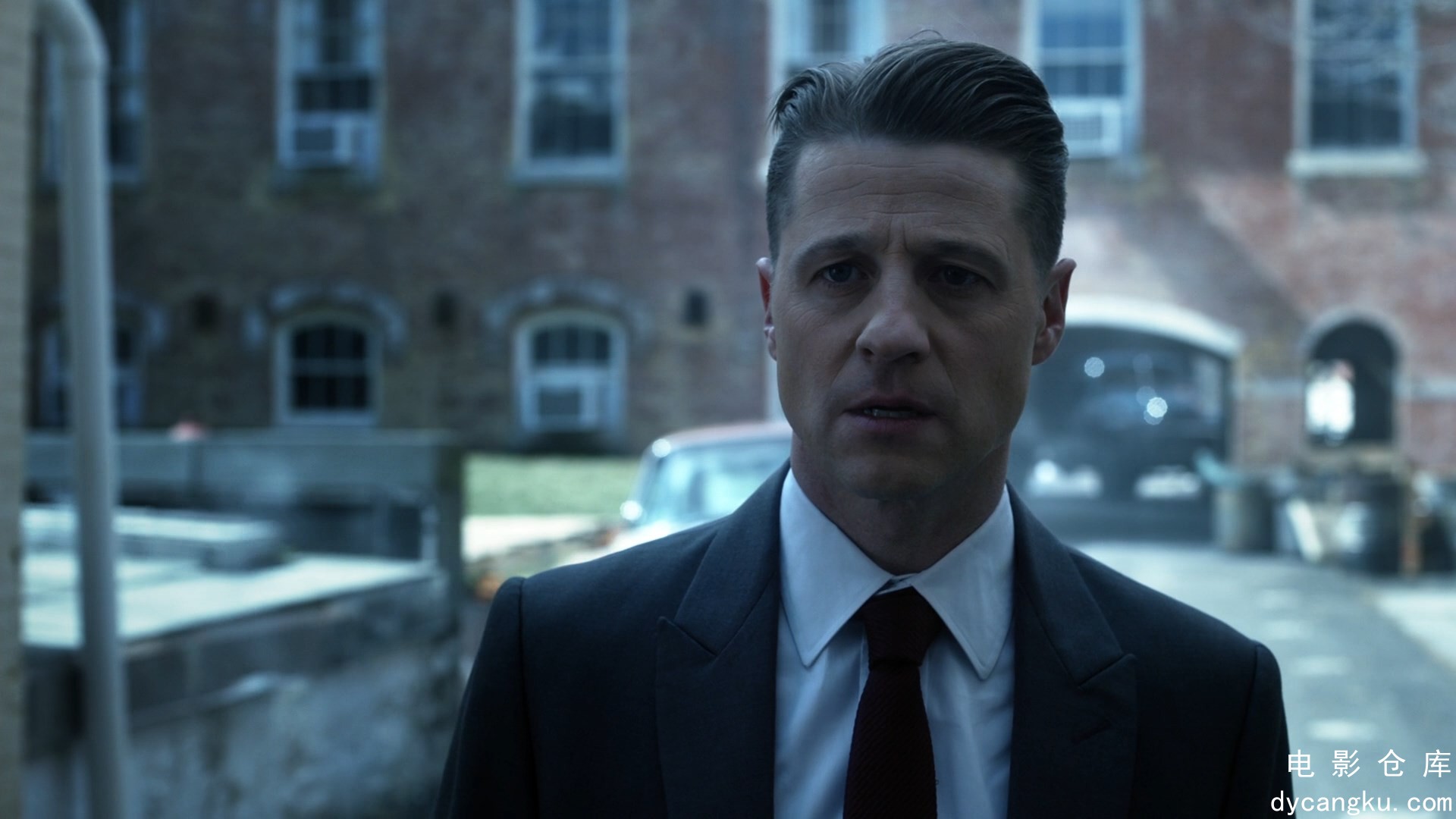 [电影仓库dycangku.com]gotham.s04e22.1080p.bluray.x264-rovers.mkv_snapshot_21.32.642.jpg