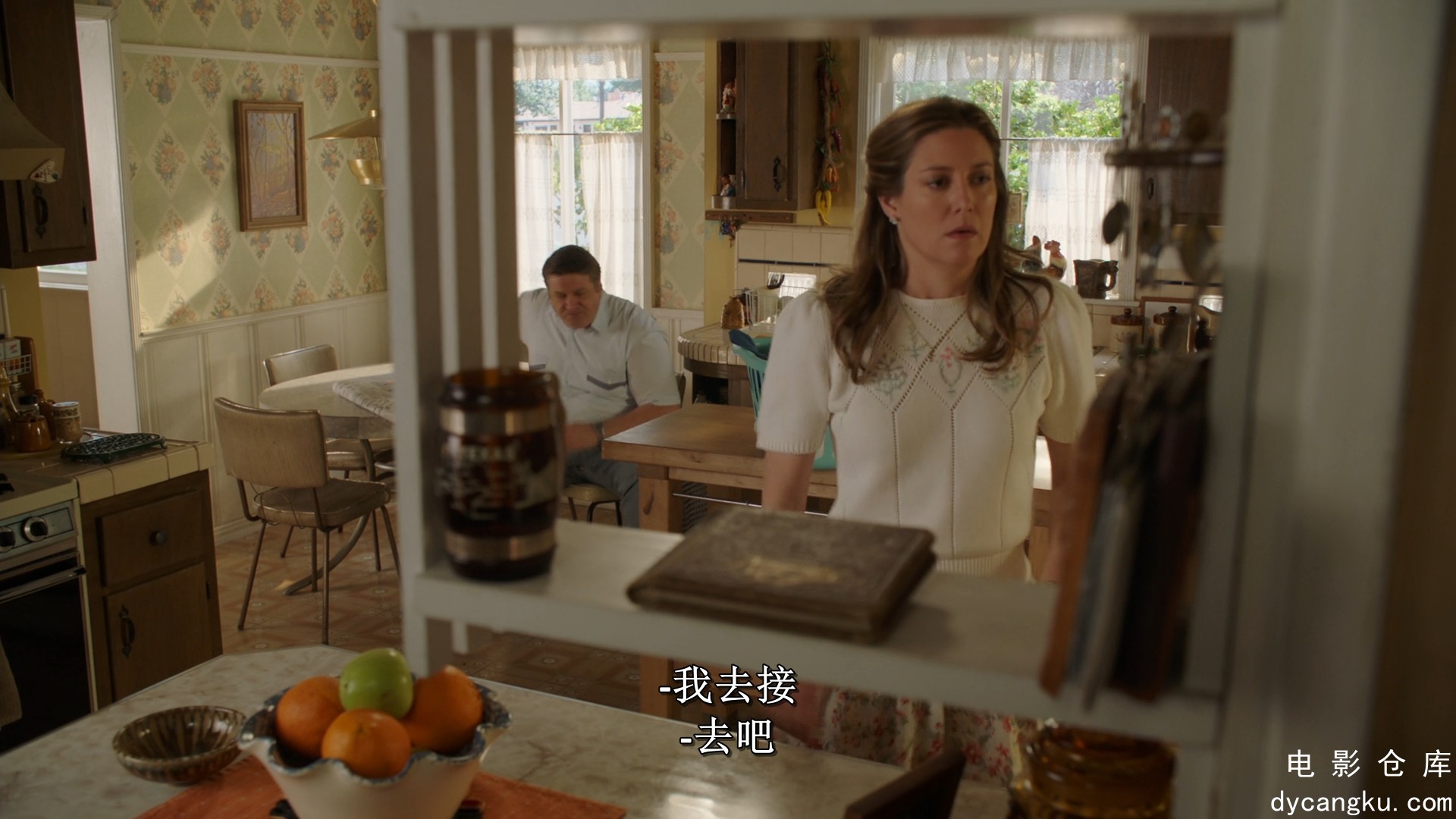 [电影仓库dycangku.com]Young.Sheldon.S03E02.A.Broom.Closet.and.Satans.Monopoly.Bo.jpg