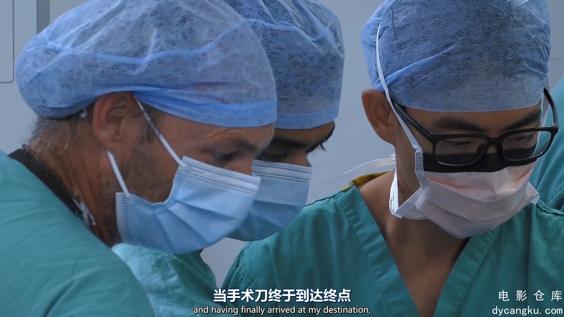 [电影仓库dycangku.com]手术室的故事Surgeons.At.the.Edge.of.Life.S04E02.1080p.mp4_.jpg