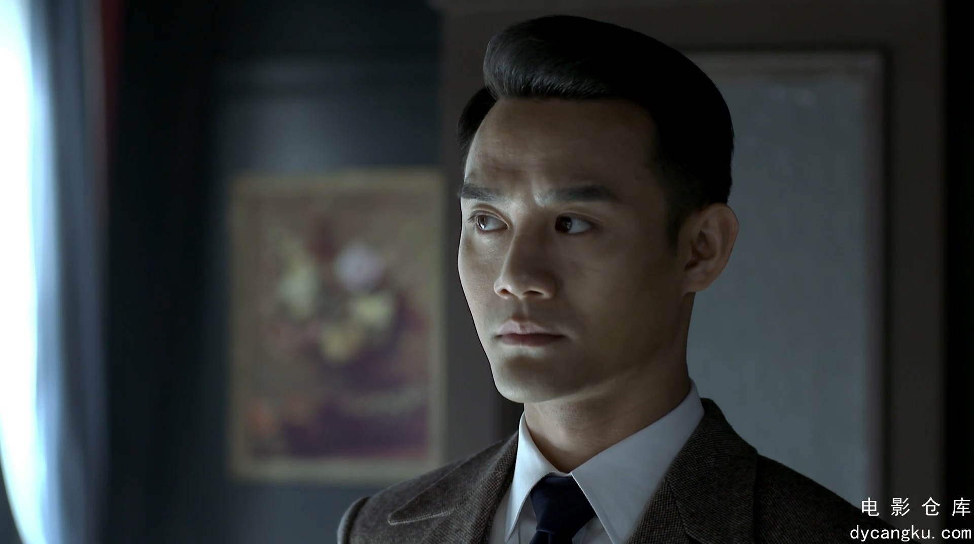 [电影仓库dycangku.com]伪装者The.Disguiser.Ep01.1080p.mp4_snapshot_37.45.703.jpg