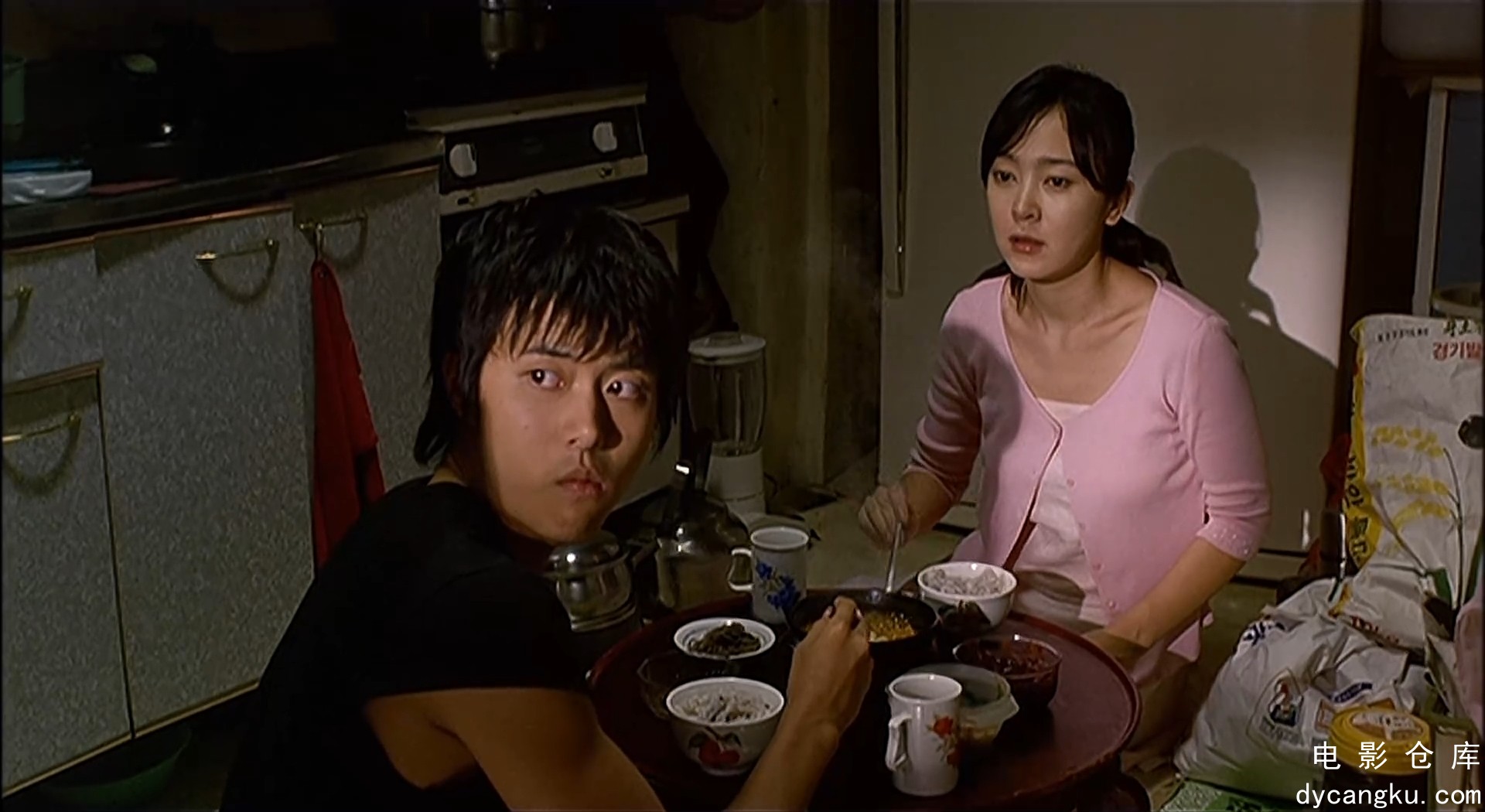 [电影仓库dycangku.com]2004.空房间.3.Iron.8.0.BD1080P.mp4_snapshot_00.46.56.003.jpg