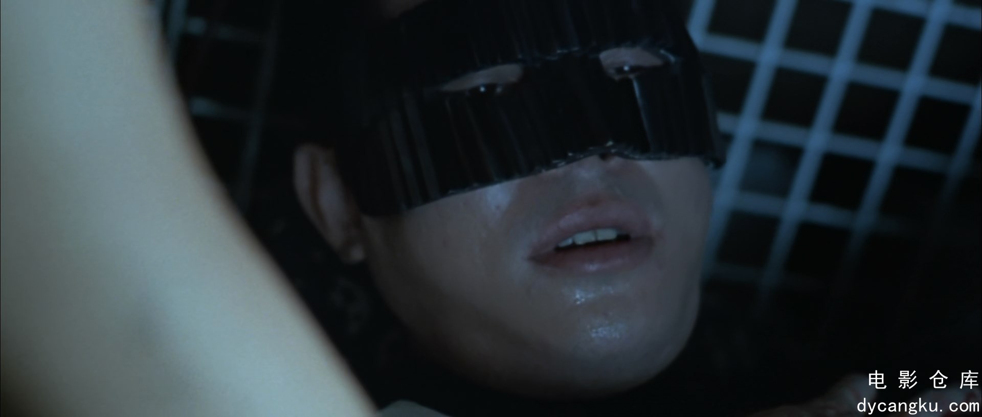 [电影仓库dycangku.com]黑侠.Black.Mask.1996.BluRay.1080p.x265.10bit.2Audio.mkv_sn.jpg