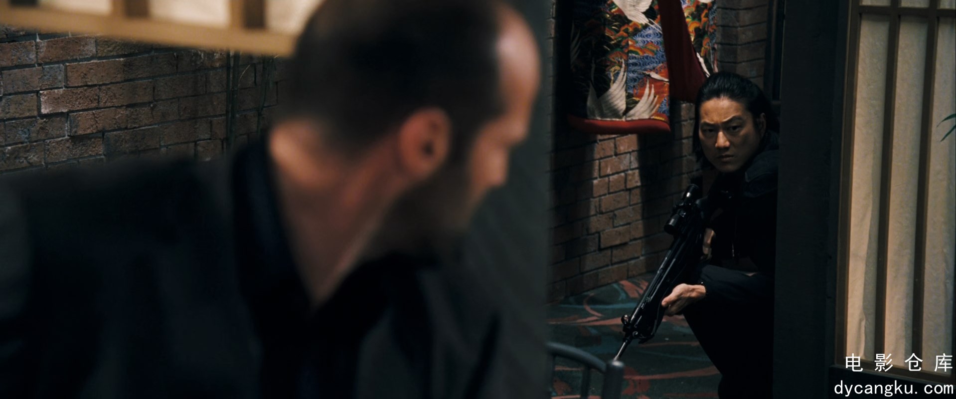 [电影仓库dycangku.com]游侠.War.2007.BluRay.1080p.x265.10bit.3Audio.mkv_snapshot_.jpg