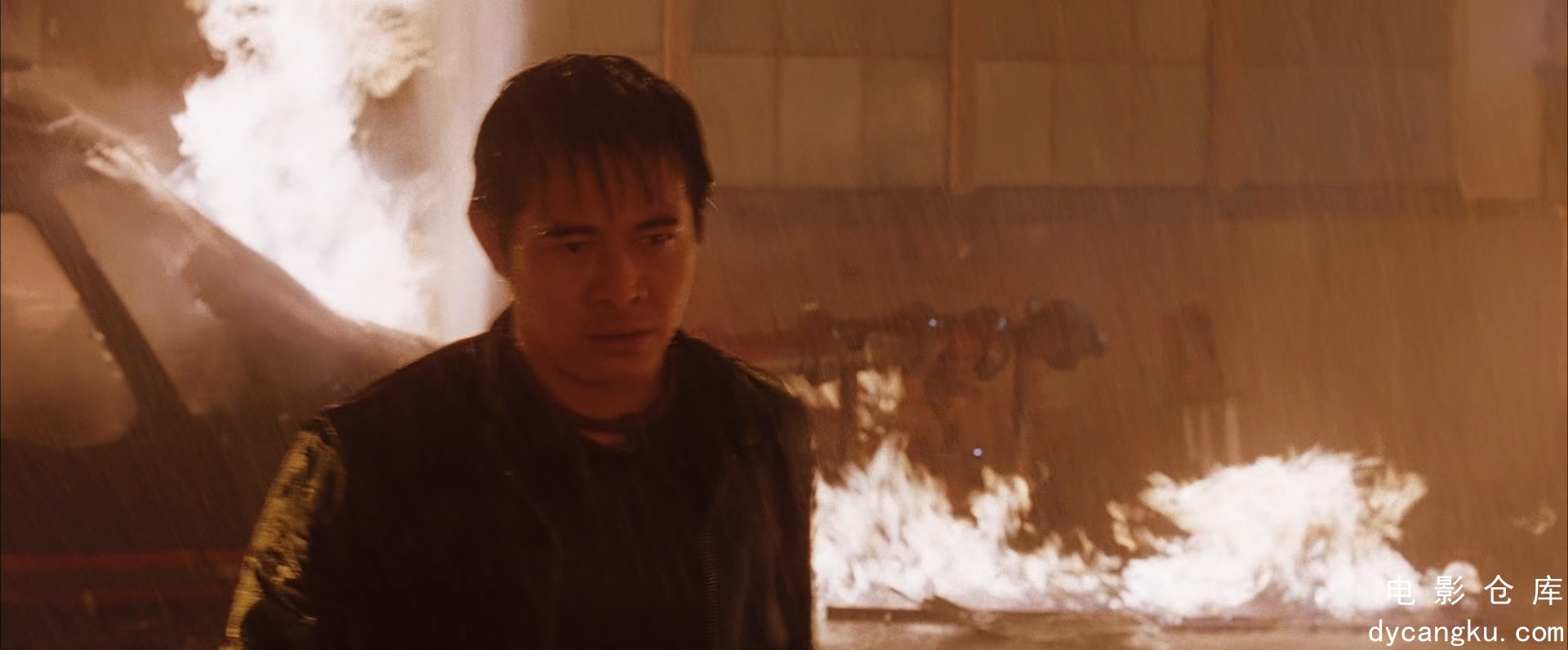 [电影仓库dycangku.com]致命摇篮.Cradle.2.the.Grave.2003.BluRay.1080p.x265.10bit.2.jpg