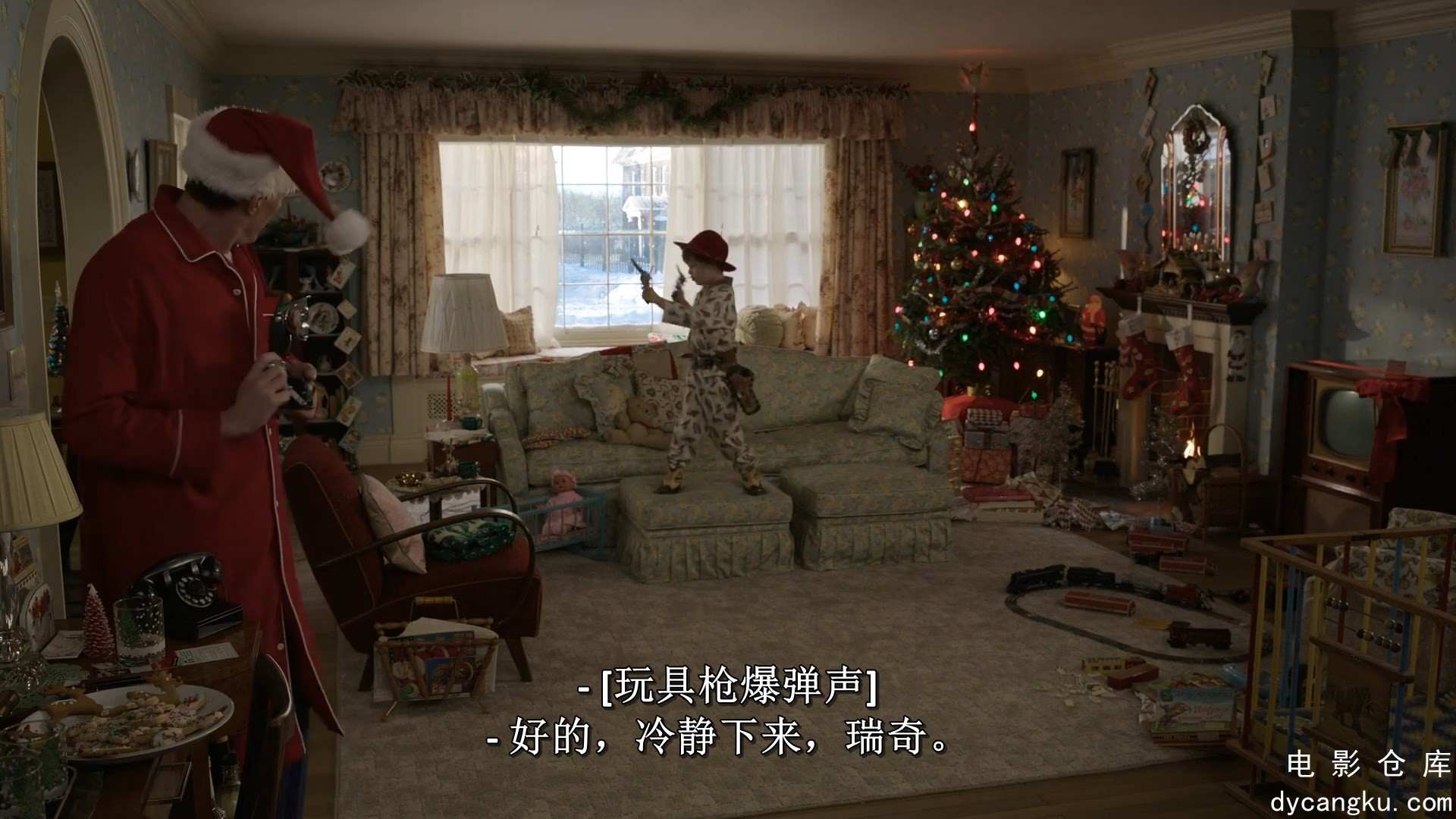 [电影仓库dycangku.com]Here.2024.1080p.AMZN.WEBRip.1400MB.DD5.1.x264[内封简中].mk.jpg