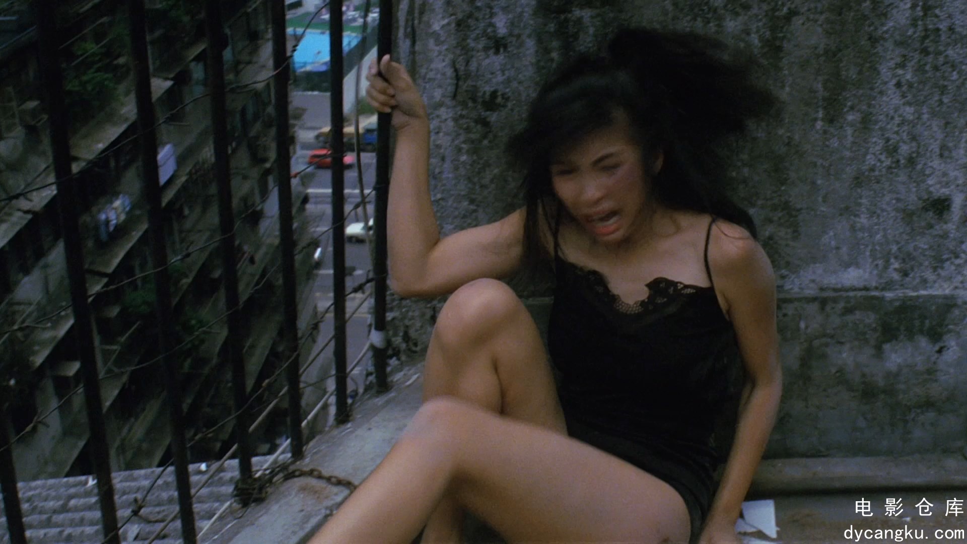 [电影仓库dycangku.com]第一繭 .1989.mkv_snapshot_00.09.29.597.jpg