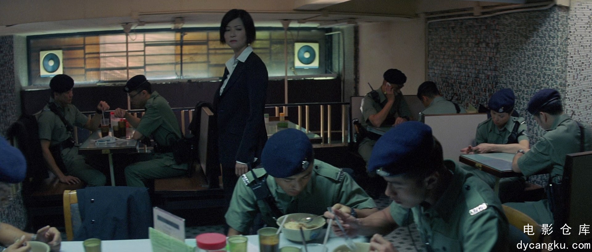 [电影仓库dycangku.com]PTU机动部队.PTU.2003.BluRay.1080p.HEVC.10bit.2Audio.mkv_sn.jpg