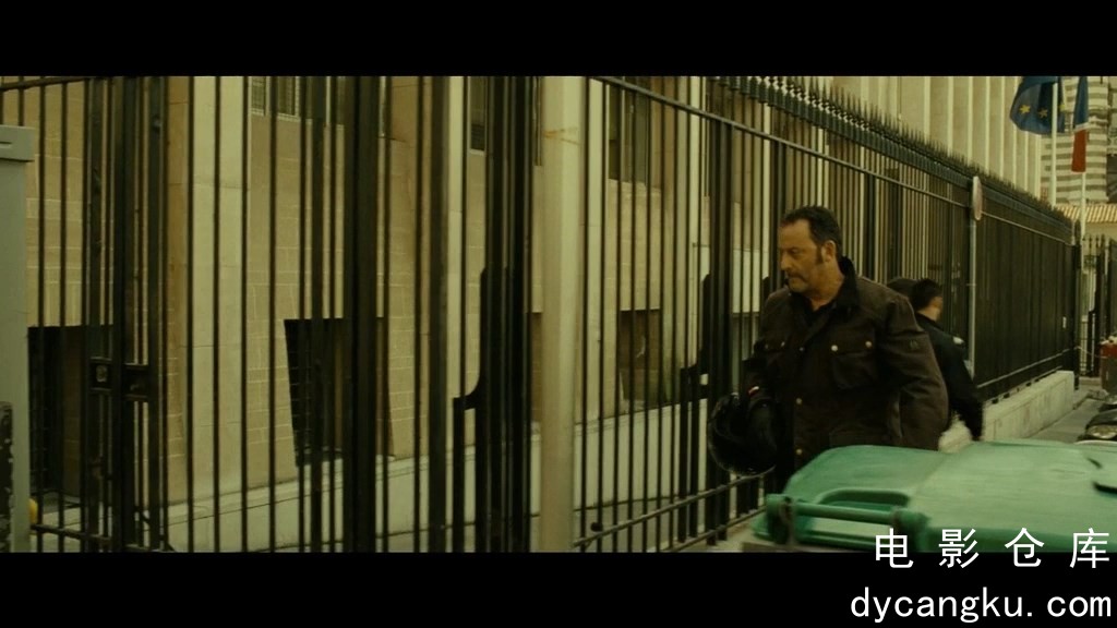 [电影仓库dycangku.com]22.Bullets.2010.22颗子弹.中文字幕.HR-HDTV.AC3.1024X576.X26.jpg