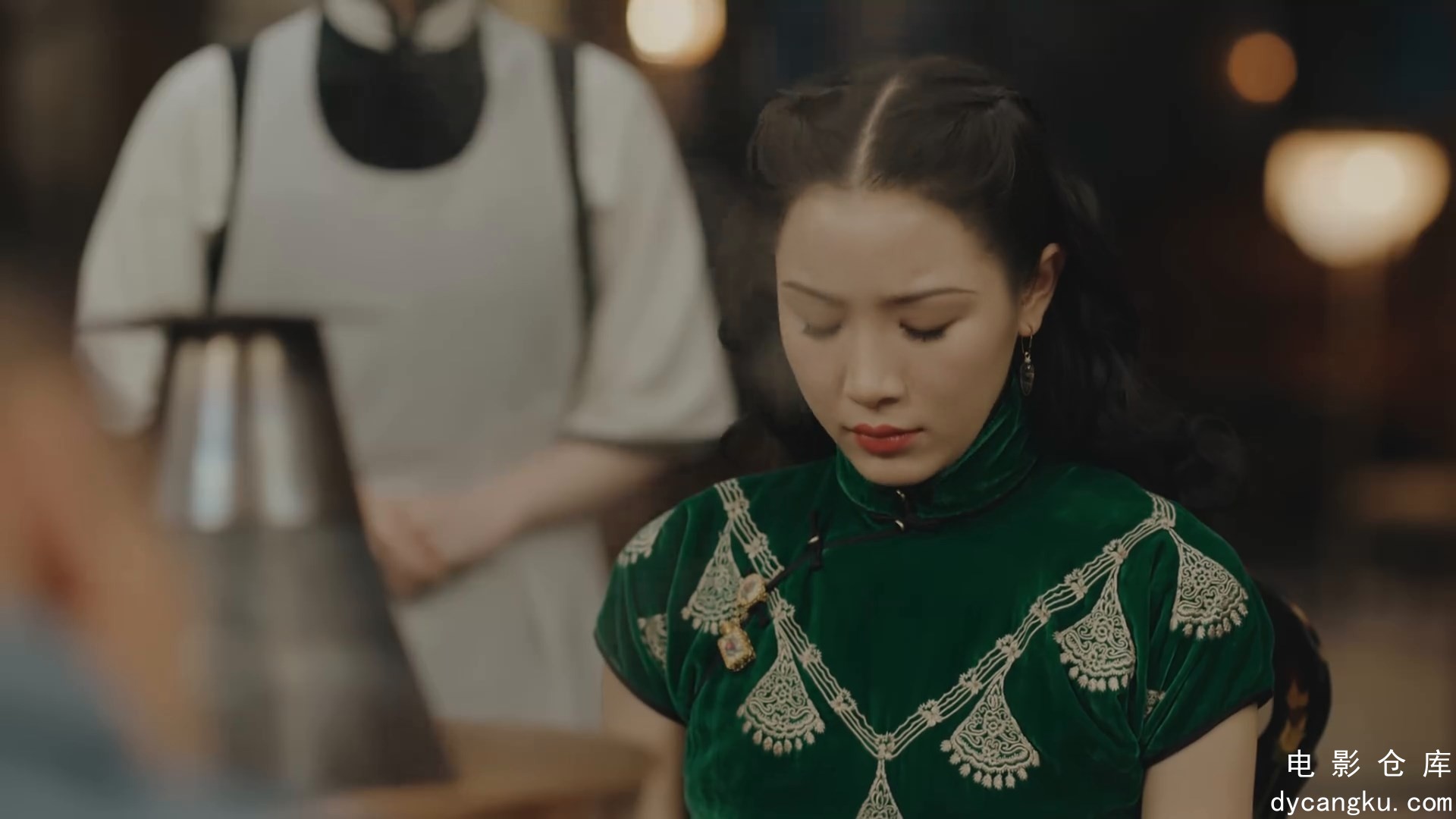 [电影仓库dycangku.com]传家-hu-ep02.mp4_snapshot_21.16.872.jpg
