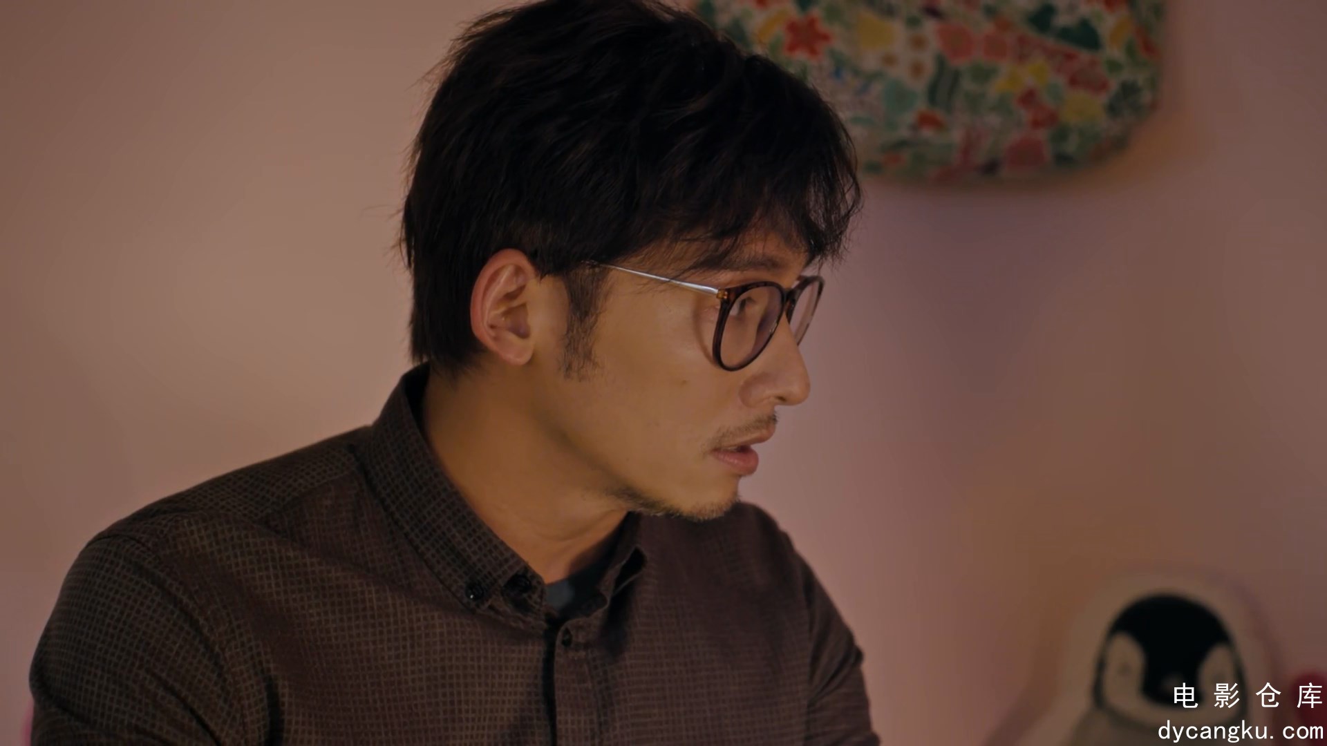 [电影仓库dycangku.com]我们与恶的距离.The World Between Us.2019.高码率版.CHT.01.m.jpg