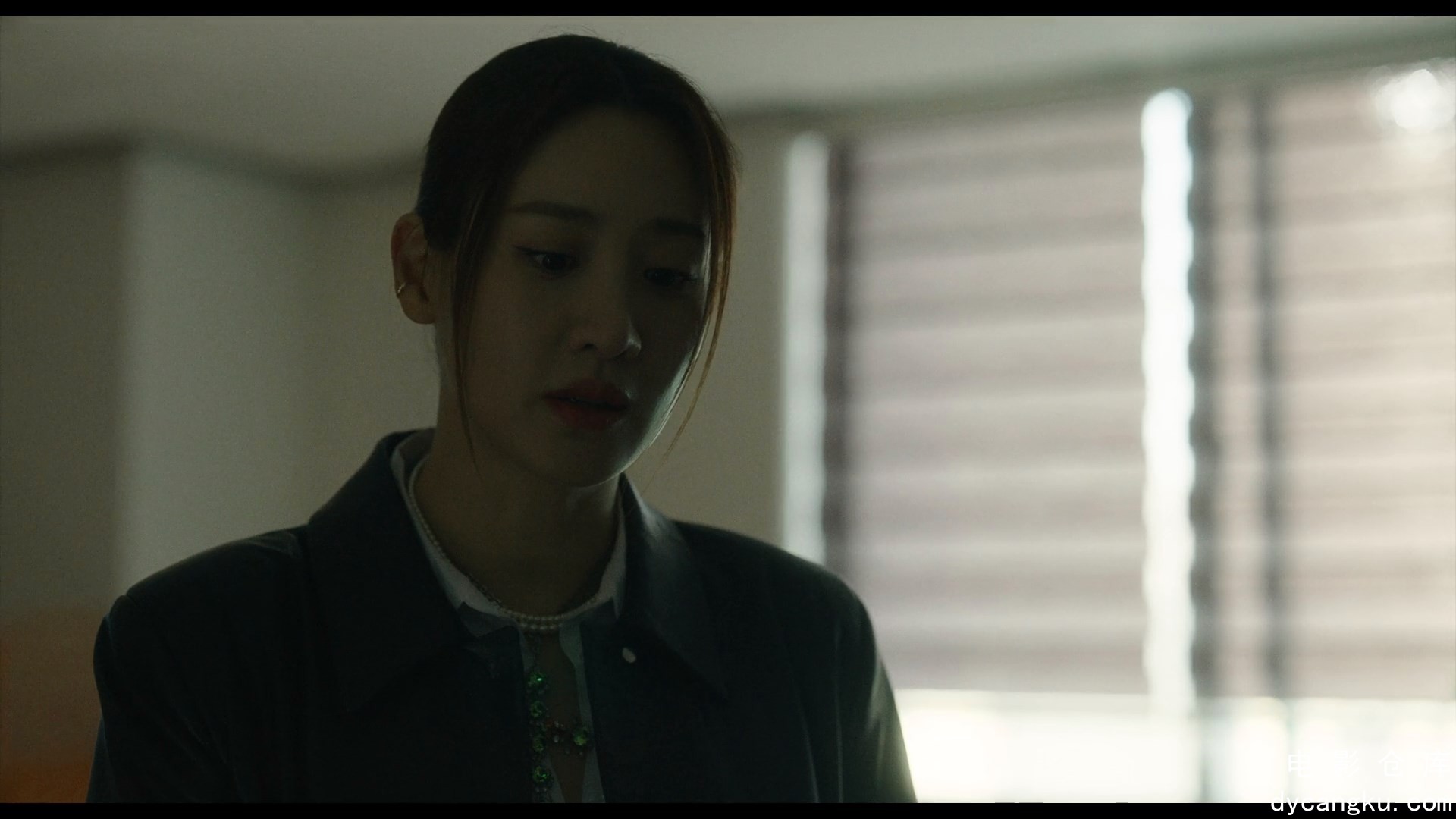 [电影仓库dycangku.com]S01E12 - 1080p.WEB-DL Netflix.DDP 2.0.H.264.mkv_snapshot_0.jpg