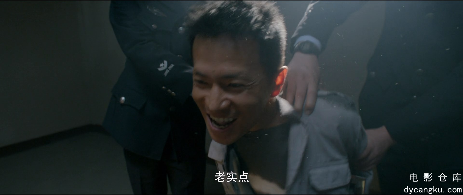 [电影仓库dycangku.com]02.mp4_snapshot_17.42.068.jpg
